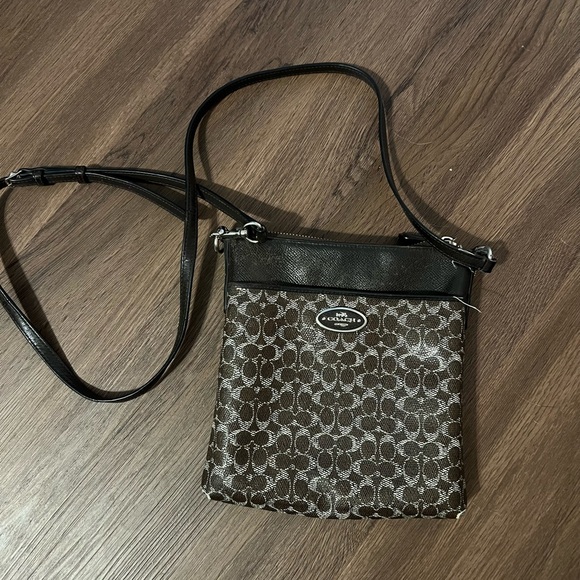 Coach Signature Brown Crossbody Bag - Picture 1 of 4